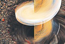 Perforando el planeta. ¿Ponemos bajo control la mega-minería? Perforando el planeta. ¿Ponemos bajo control la mega-minería?