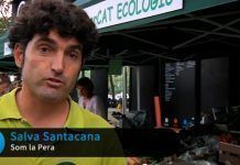 Vídeo sobre el merCAT ecològic a Pedralbes Centre, cada divendres de 10 del matí a 21 del vespre La pera