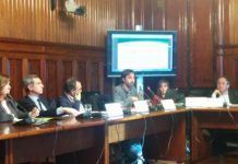 El CCPAE explica al Parlament les dificultats per cultivar blat de moro ecològic a Catalunya noticia 20150226 ccpae-compareix-parlament-per-explicar-situacio-pagesos-ecologics-davant-transgenics
