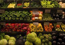 Nova llei a França que prohibeix el malbaratament de menjar veg-960x623