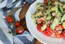 ¡Refresca el verano con esta ensalada de quinua con vinagreta de menta! quinoasalad