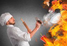 Y tú, ¿ya le echas toda la leña al fuego? leña fuego