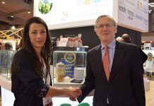 Liquats Vegetals rep el Premi “Taste Award” 2016 laura erra premio