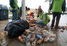 Més de la meitat dels residus que contaminen la costa de València desapareixeran quan es tornin a vendre les begudes amb dipòsit clenaupday