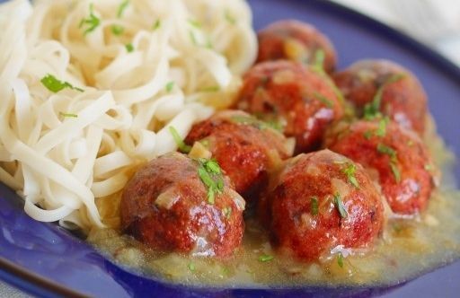 Albondigas de mijo y remolacha Albondigas de mijo y remolacha