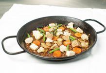 Receta: Paella de verduras con seitán y tofu ahumado paella de verduras con seitan tofu ahumado