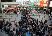 BIOFACH and VIVANESS achieve the 50,000 visitor mark BF17 Eingang Andrang