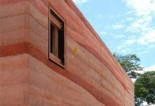 Bioconstrucción: La Tapia Bioconstrucción la tapia bioconstrucció la tàpia