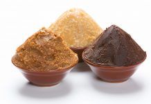 Deliciós menjar fermentat: MISO miso comida fermentada