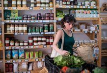 2D, el supermercado cooperativo de Madrid, busca llegar a los 200 socios 2D, el supermercado cooperativo de Madrid, busca llegar a los 200 socios grupo de consumo madrid
