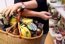 La importància de promoure una economia justa i sostenible La importancia de promover una economía justa y sostenible