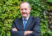 Nicolás Olea “¿Quién nos va a quitar los años de exposición a químicos tóxicos de nuestros hijos?” Nicolás Olea “¿Quién nos va a quitar los años de exposición a químicos tóxicos de nuestros hijos?”