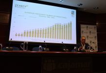 El sector ecològic de la Comunitat Valenciana va generar 452 milions d’euros el 2018 El sector ecológico de la Comunitat Valenciana generó 452 millones de euros en 2018 José Antonio Rico, presidente del CAECV, en la presentación de las estadísticas de producción ecológica en la Comunitat Valenciana de 2018
