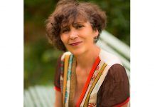 Entrevista con Marie Monique Robin: “L’agroecologia és la nostra única opció, però cal voluntat política” Entrevista con Marie Monique Robin: "L'agroecologia és la nostra única opció, però cal voluntat política"