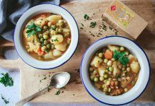 Receta: Estofado de guisantes secos y patatas con especias ecológicas Receta: Estofado de guisantes secos y patatas