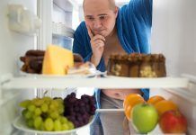 Aliments que envelleixen: com evitar-los? Alimentos que envejecen: ¿cómo evitarlos? Aliments que envelleixen