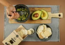Torrades i arrebossat cruixent fets amb 100% iuca ecològica, de Casana Foods yuca ecológica iuca casana