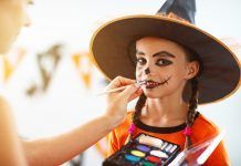 Els perills del maquillatge per a infants Los peligros del maquillaje