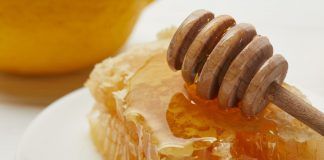 Organic honey: premium and on the rise. There are over 3 million organic beehives worldwide