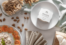 Las alternativas vegetales al queso de Fattoria della Mandorla llegan a España de la mano de La Finestra Sul Cielo fattoria della mandorla