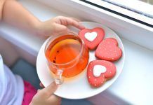 Beneficis de les infusions per a nens Beneficios de las infusiones para niños