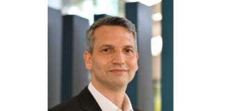 Ferry Djamchidi, CEO of V-Label: «Our way of doing business must change»