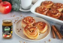 Recepta: Rotllets de poma amb canyella i pinyons