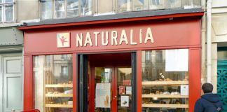 The current picture for the specialized organic retail channel in France specialized organic retail channel in France