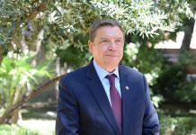 Luis Planas: «La producció ecològica és una eina perfecta per a incidir positivament sobre els pilars de la sostenibilitat»