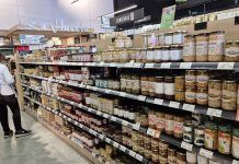 Nuevos espacios de alimentación ecológica desafían las calumnias de la exministra de Francia Ségolène Royal