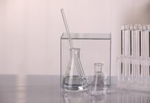 Detectat un insecticida il·legal en aigües i l’orina de nens a Espanya
