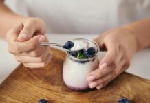 Sucres camuflats als cereals de l’esmorzar: una bomba dolça disfressada de salut? Azúcares camuflados