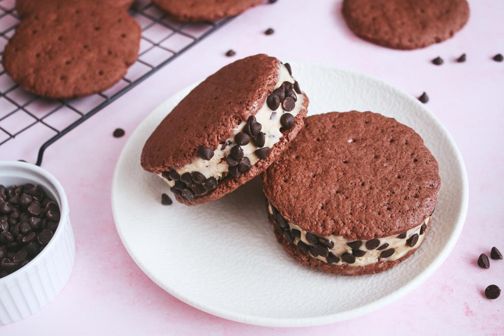 Sándwich de helado con galleta