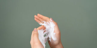 Skin-friendly bacteria: The role of microbiota in modern cosmetics Skin-friendly bacteria