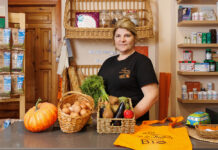 ¿Cómo pueden las tiendas de alimentación ecológica independientes diferenciarse y competir con éxito? Judith