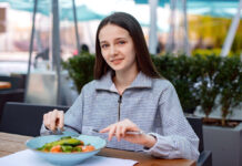 Los desafíos de la adolescencia: la alimentación entre los 14 y los 18 años adolescencia