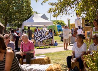 La Feria Navarra Ecológica reúne a miles de personas un año más Ekologiloak