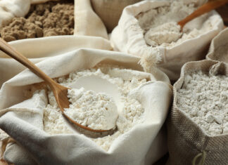 Tipos de harinas: ¿cuáles son las diferencias? types of flour in bags
