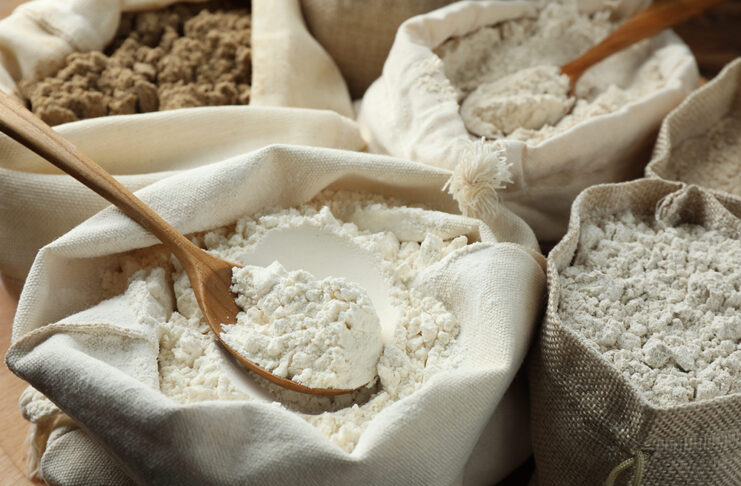 Tipos de harinas: ¿cuáles son las diferencias? types of flour in bags